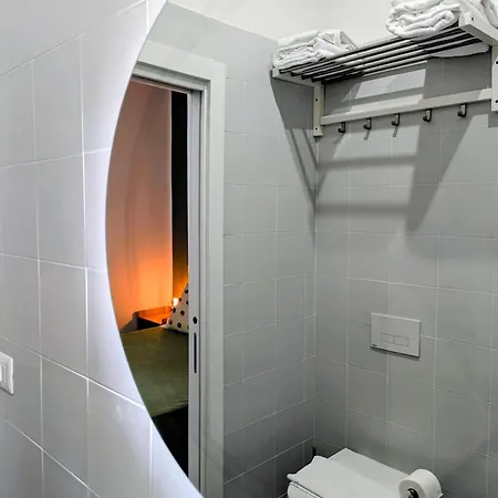 Incoming Cesare Cortese 招待所 4*