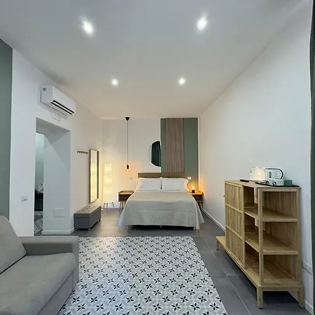 Konukevi Incoming Cesare Cortese