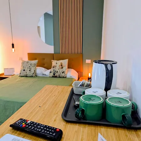 게스트하우스 Incoming Cesare Cortese 4*