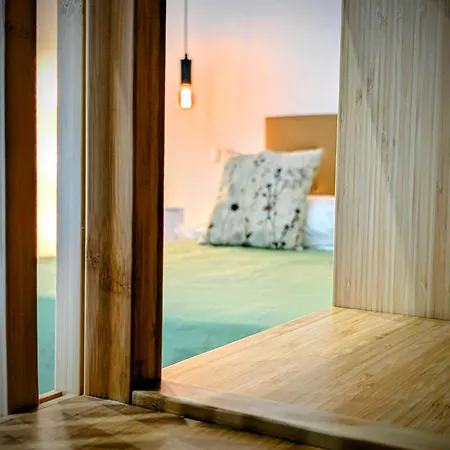 Konukevi Incoming Cesare Cortese Napoli